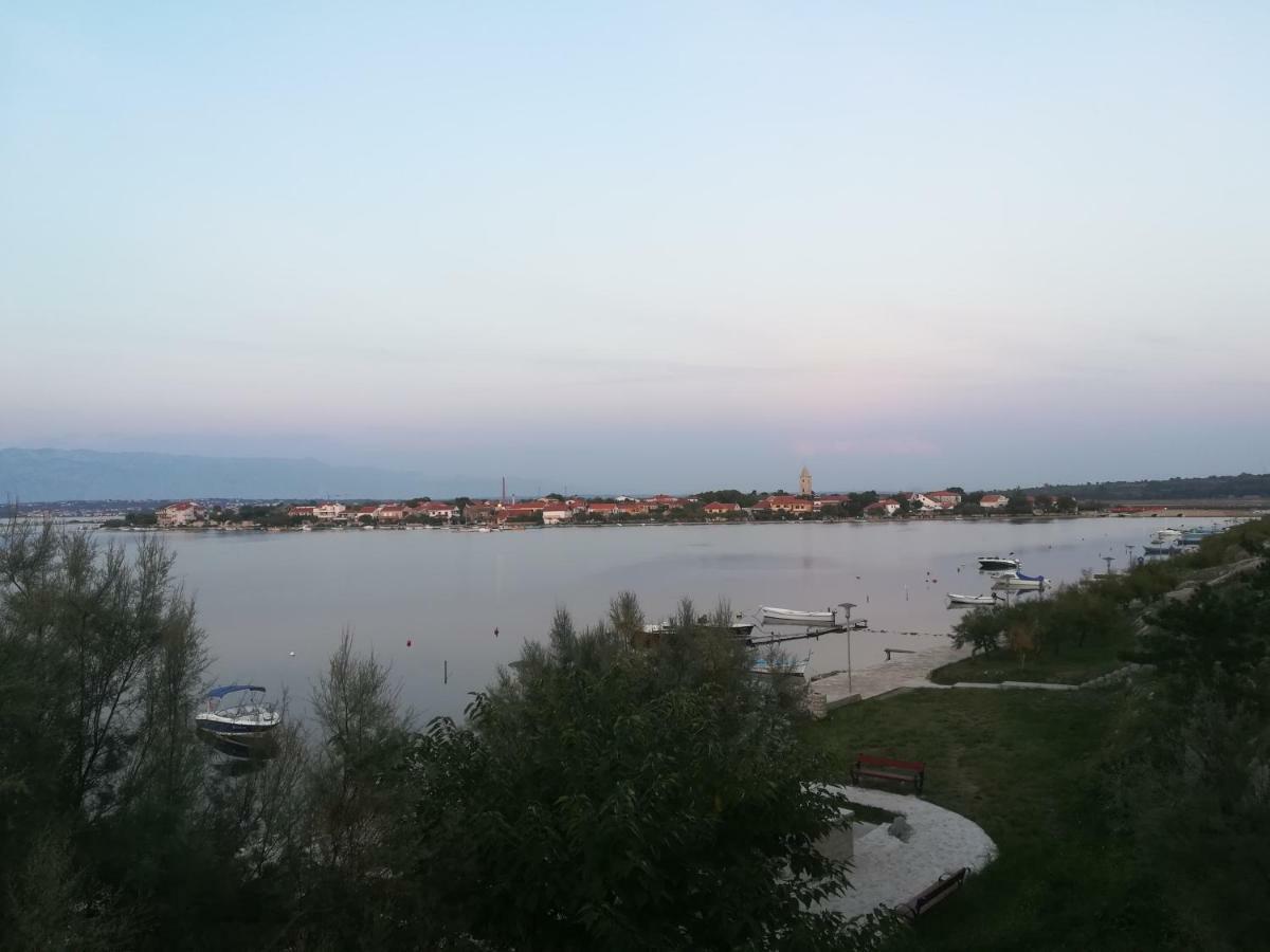 Seaview Holiday Apartments, Ventura Nin Exteriör bild